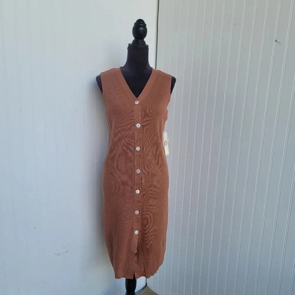 $79 NWT Cyrus Womens Midi Ribbed Knit Stretch Dress Button Sleveless Cinnamon XS